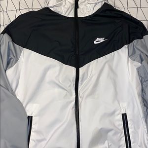 Nike wind breaker
